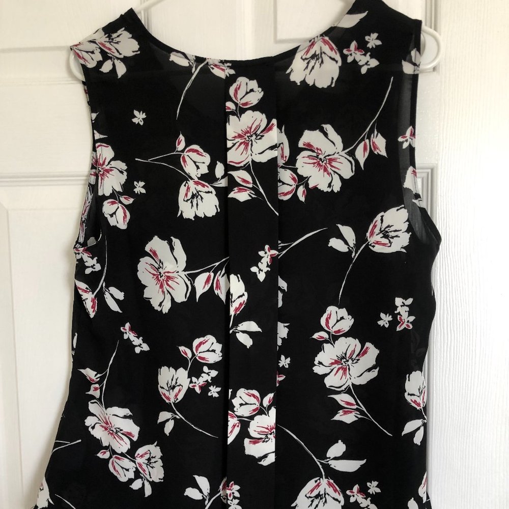 Laundry by Shelli Segal sleeveless top, L